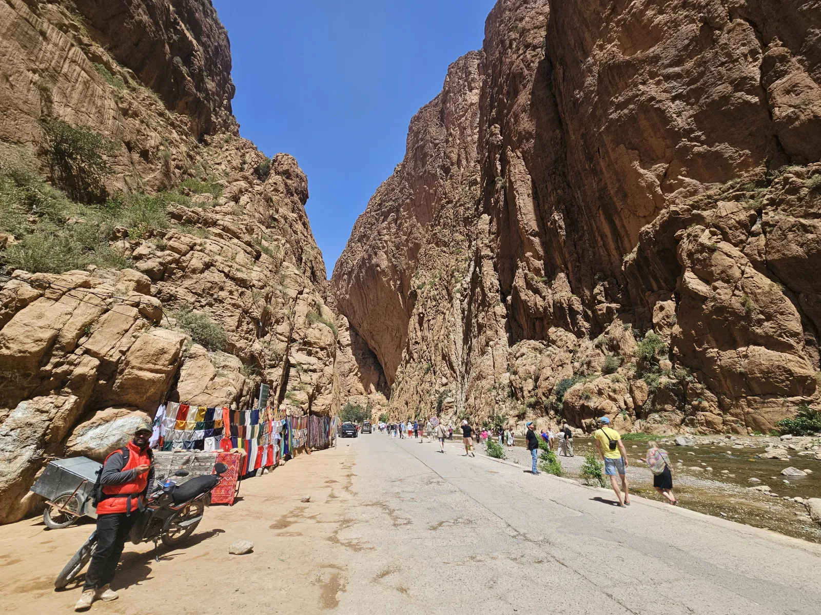 Morocco in October: Weather, Crowds and What to Pack