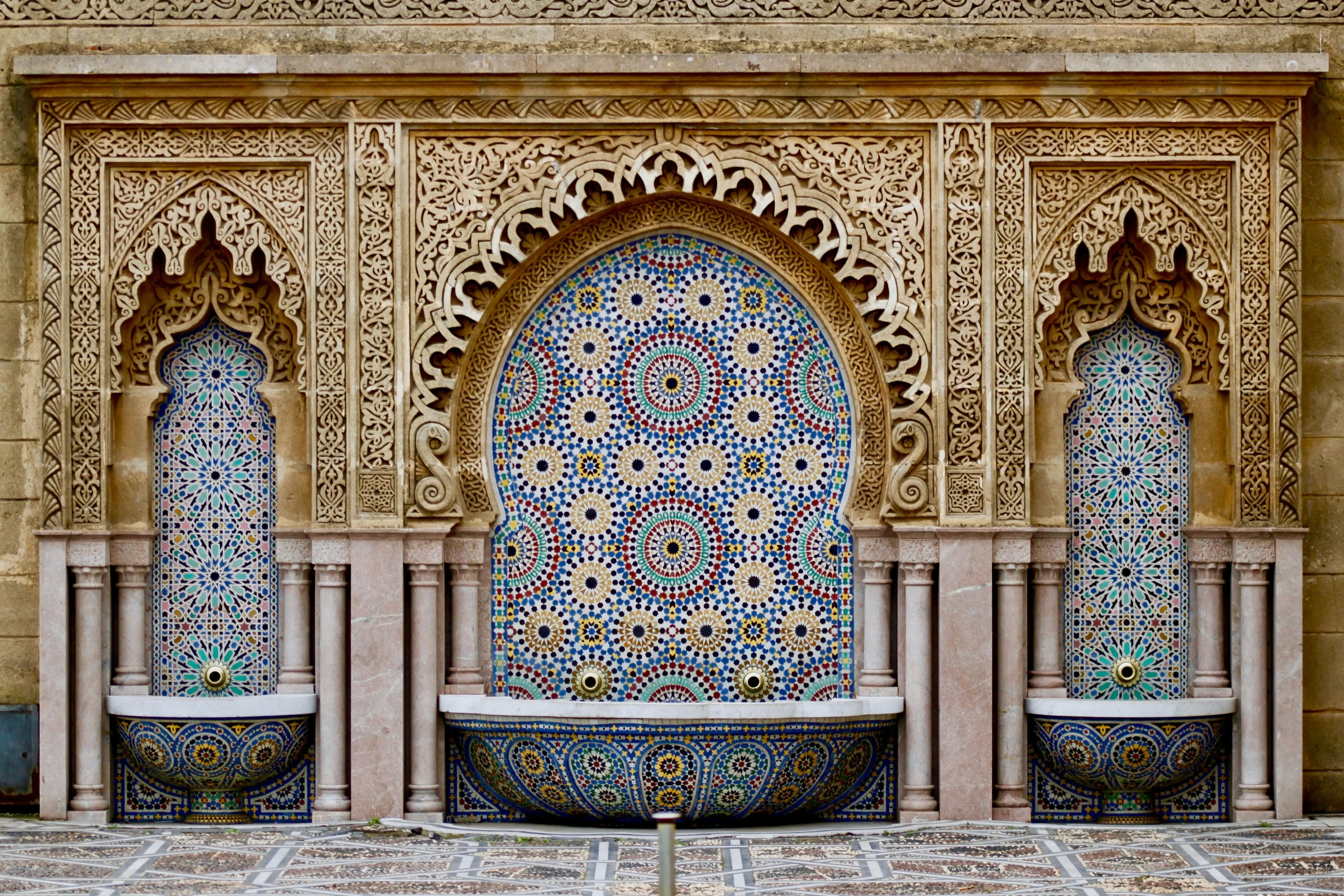 Fes Medina Tour: Must-See Spots, Routes & How to Book | Morocco Classic Tours